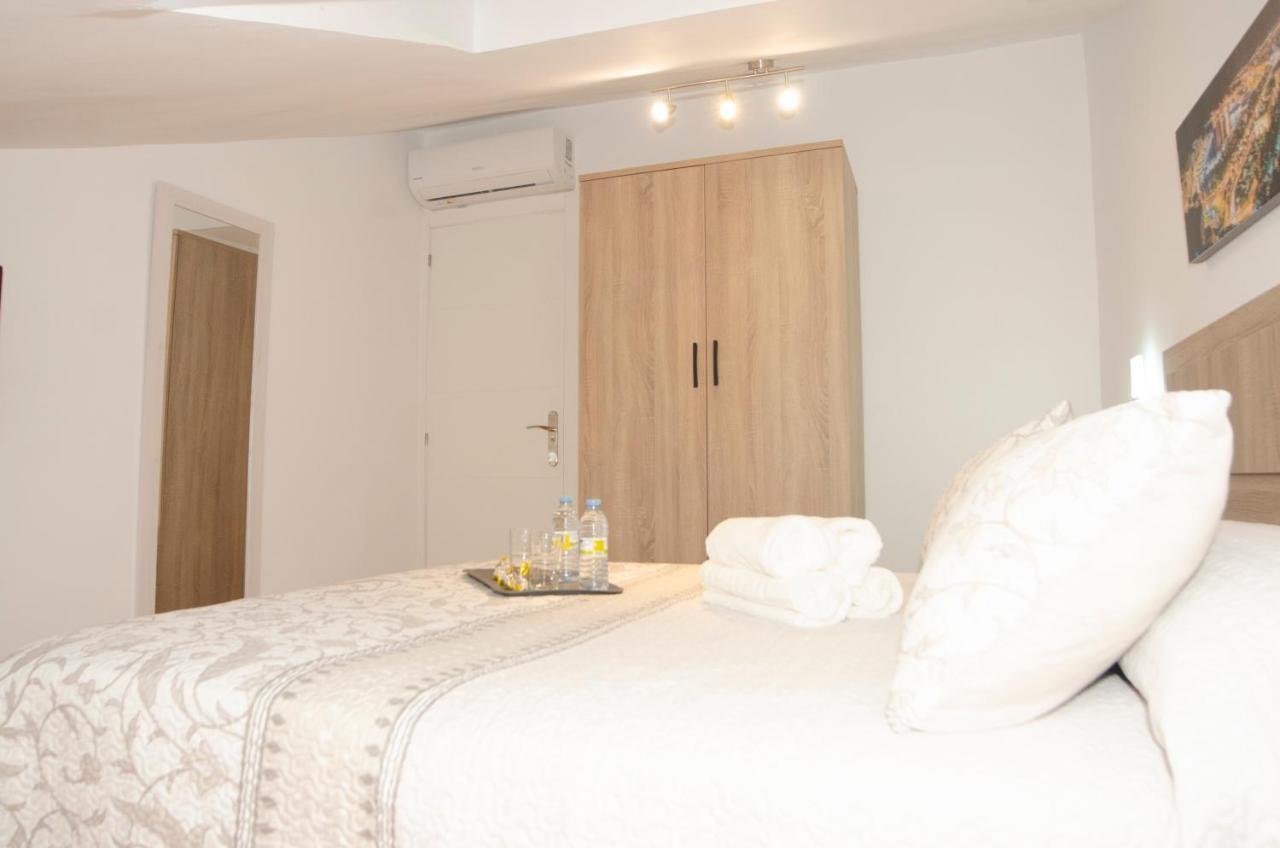 Alojamiento Alameda Malaga Luaran gambar