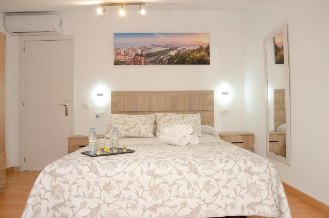 Alojamiento Alameda Malaga Luaran gambar