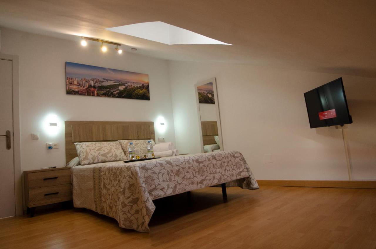 Alojamiento Alameda Malaga Luaran gambar